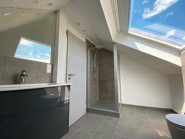 Dachgeschoßwohnung Eppstein - 2 Zimmer, 91 m&sup2;, 960&euro; | Angebot:26262327