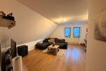 Dachgeschoßwohnung Heilsbronn - 3 Zimmer, 79 m&sup2;, 878&euro; | Angebot:24659526
