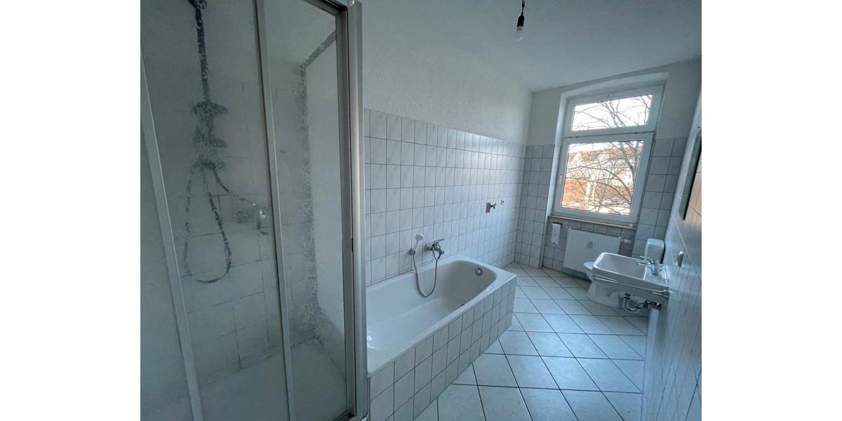 Etagenwohnung Erfurt - 3 Zimmer, 80 m&sup2;, 700&euro; | Angebot:26451257