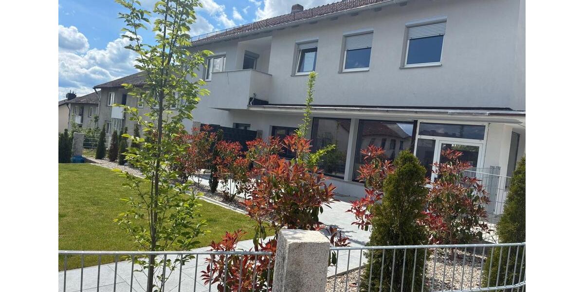 Etagenwohnung Neustadt an der Donau - 1 Zimmer, 68 m&sup2;, 1.000&euro; | Angebot:26639950
