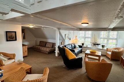 Wohnung Tönning - 2 Zimmer, 120 m&sup2;, 999&euro; | Angebot:24572376