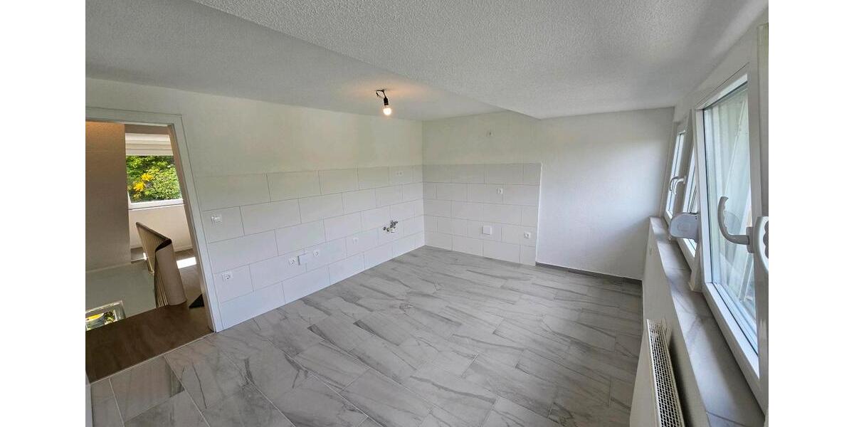 Etagenwohnung Hilchenbach - 3 Zimmer, 87 m&sup2;, 690&euro; | Angebot:26648915