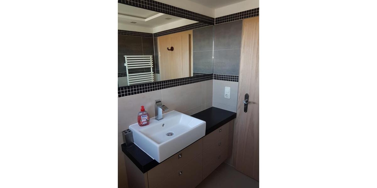 Dachgeschoßwohnung Roßbach - 2 Zimmer, 50 m&sup2;, 695&euro; | Angebot:25339741