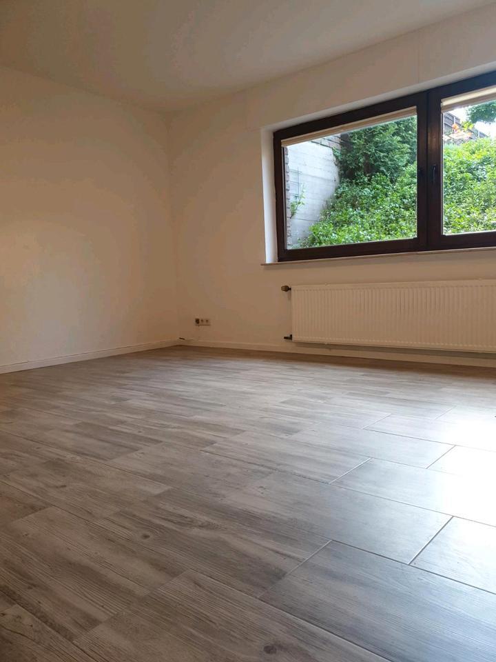 Souterrain Wohnung ab Januar 2026