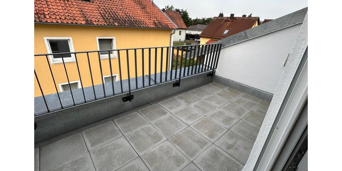 Etagenwohnung Langquaid - 3 Zimmer, 85 m&sup2;, 1.100&euro; | Angebot:24858756