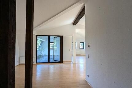 Wohnung Chemnitz Altendorf - 5 Zimmer, 280 m&sup2;, 1.450&euro; | Angebot:26087623