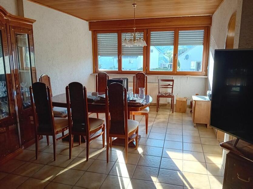 Sehr schöne Dachgeschoßwohnung in ruhiger Lage