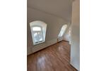 Dachgeschoßwohnung Naila - 3 Zimmer, 64 m&sup2;, 580&euro; | Angebot:26060932