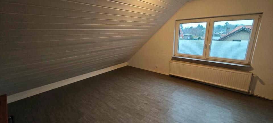 Maisonettenwohnung Westoverledingen - 1 Zimmer, 103 m&sup2;, 700&euro; | Angebot:24832645