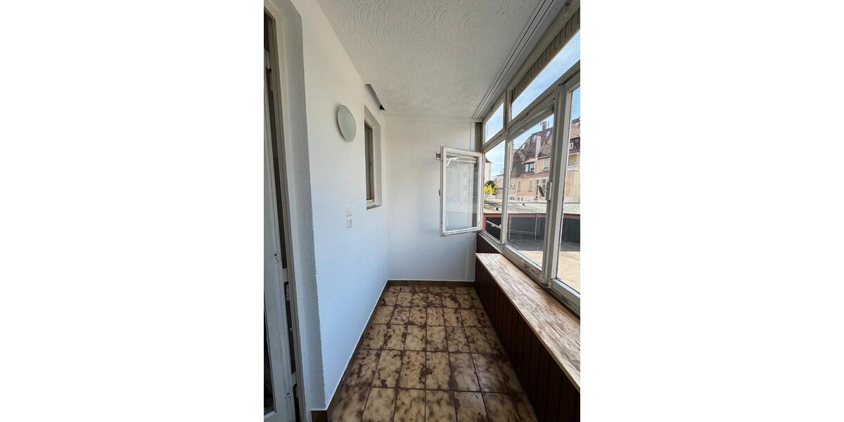Etagenwohnung Stuttgart Bopser - 3 Zimmer, 78 m&sup2;, 1.417&euro; | Angebot:26615327