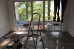 2 Zimmer, Kochnische, Dusch-Bad, Loggia.......Junggesellen-Wohnung