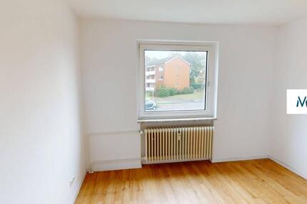 ERSTBEZUG NACH SANIERUNG: Helle 2-Zimmer-Wohnung mit großem BALKON und EBK 2 zimmer