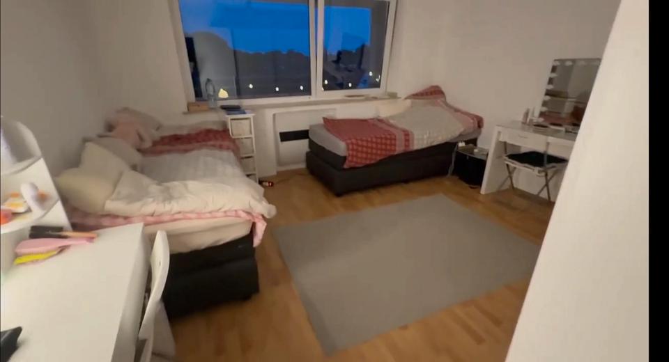 Etagenwohnung Bottrop Feldhausen - 3.5 Zimmer, 89 m&sup2;, 794&euro; | Angebot:25871354