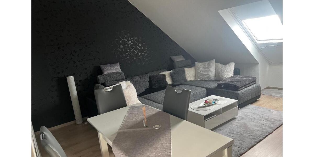 Dachgeschosswohnung 3 zimmer