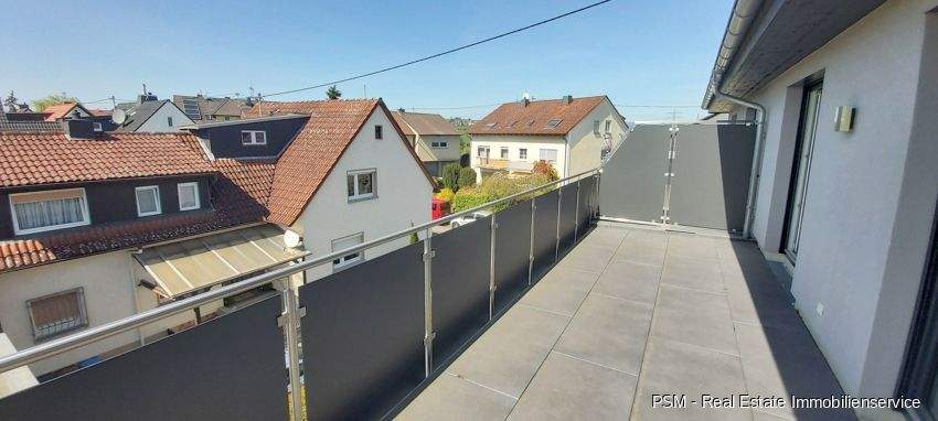 Reihenmittelhaus Flörsheim / Weilbach Weilbach - 6 Zimmer, 221 m&sup2;, 2.800&euro; | Angebot:24990240