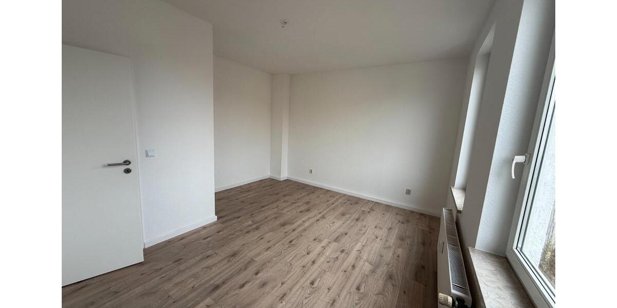 Etagenwohnung Halberstadt - 4 Zimmer, 81 m&sup2;, 430&euro; | Angebot:26132545