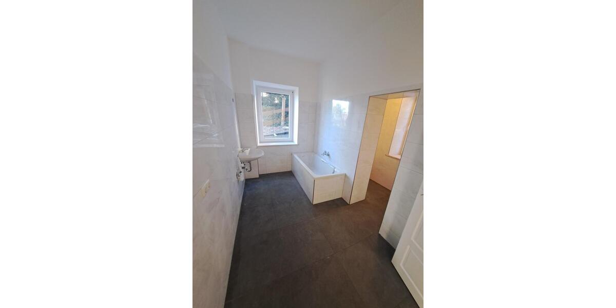 Sonnige ruhige 3-Zimmer Wohnung in Bestlage, neu renoviert! 3 zimmer