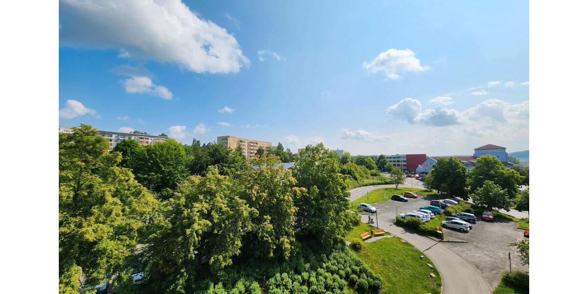 Etagenwohnung Reichenbach im Vogtland - 4 Zimmer, 69 m&sup2;, 320&euro; | Angebot:25989858