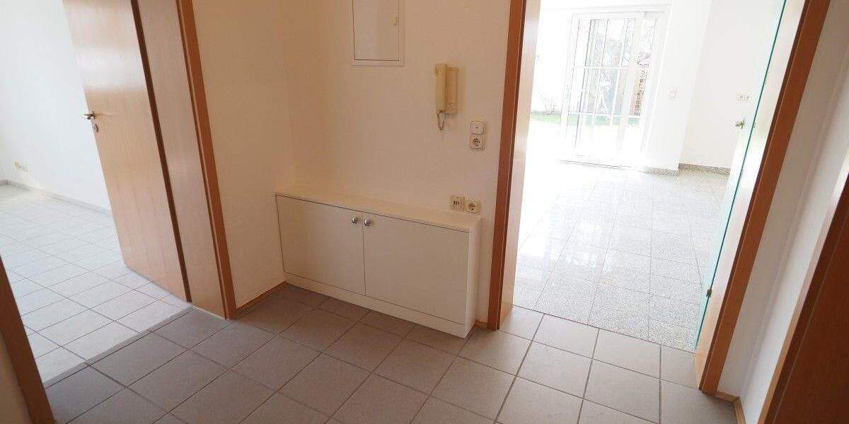 Etagenwohnung Palzing Palzing - 3 Zimmer, 93 m&sup2;, 1.280&euro; | Angebot:25879446