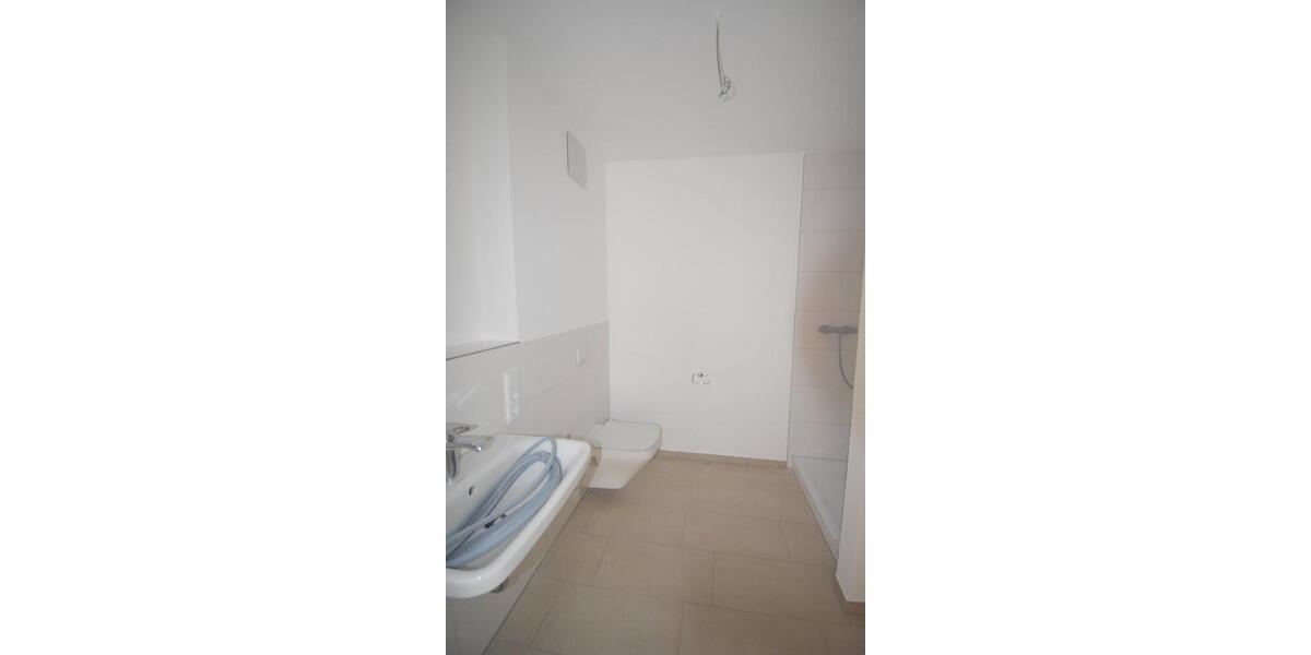 Etagenwohnung Hildesheim Bockfeld - 4 Zimmer, 125 m&sup2;, 1.500&euro; | Angebot:25790278