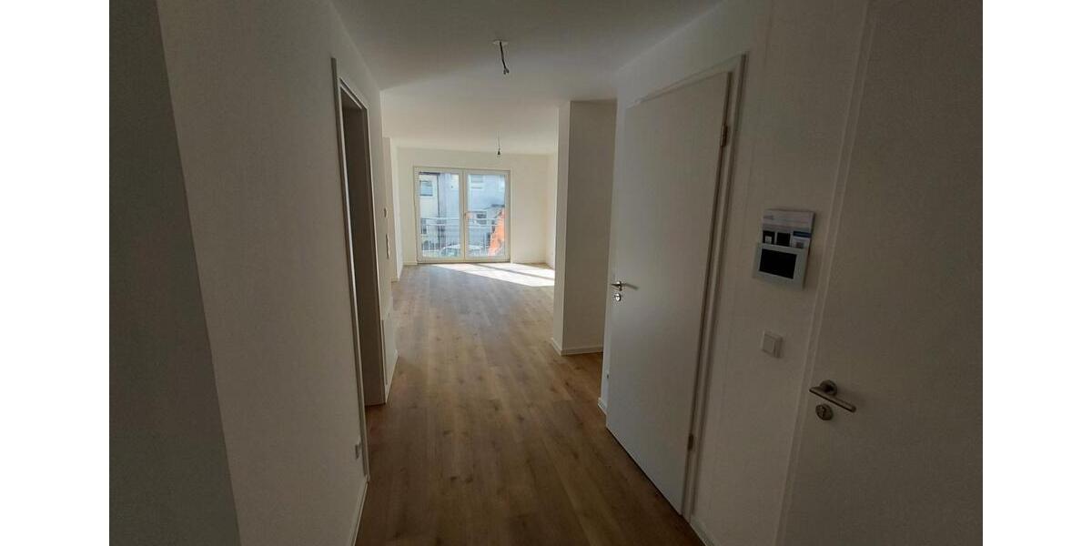 Erdgeschoßwohnung Regensburg Gallingkofen - 3 Zimmer, 74 m&sup2;, 1.300&euro; | Angebot:25370344