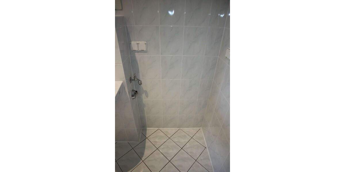 Etagenwohnung chemnitz Lutherviertel - 2 Zimmer, 56 m&sup2;, 331&euro; | Angebot:26758927
