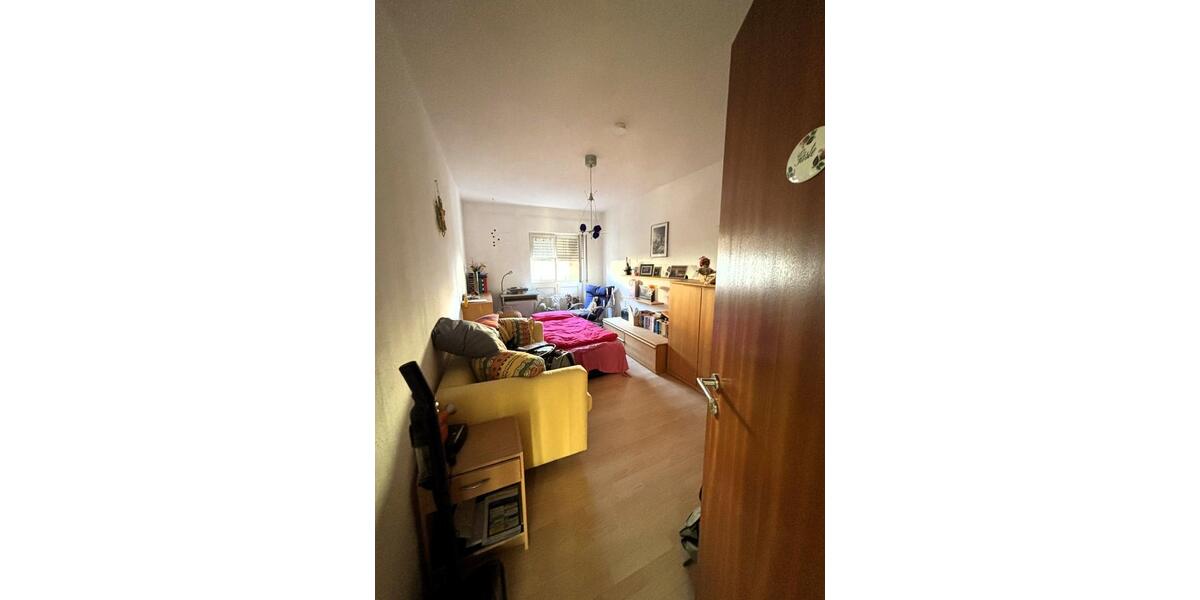 Etagenwohnung Wetzlar - 3 Zimmer, 92 m&sup2;, 920&euro; | Angebot:24874458
