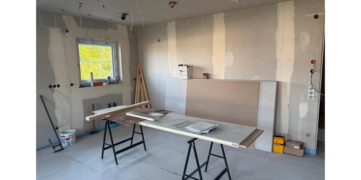 Doppelhaushälfte Ehrenkirchen - 2 Zimmer, 125 m&sup2;, 2.300&euro; | Angebot:26264094