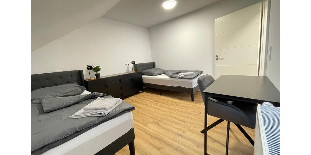 Wohnen auf Zeit Lohmar - 8 Zimmer, 120 m&sup2;, 35&euro; | Angebot:26632712