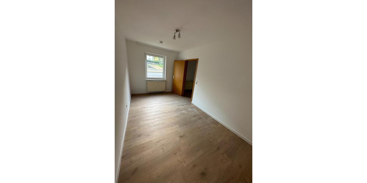 Terrassenwohnung Kassel Fasanenhof - 2 Zimmer, 45 m&sup2;, 470&euro; | Angebot:25058020