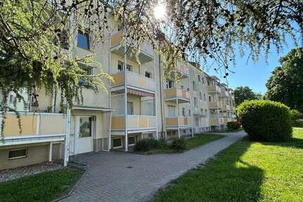 Wohnung Calbe - 2 Zimmer, 50 m&sup2;, 292&euro; | Angebot:27355404