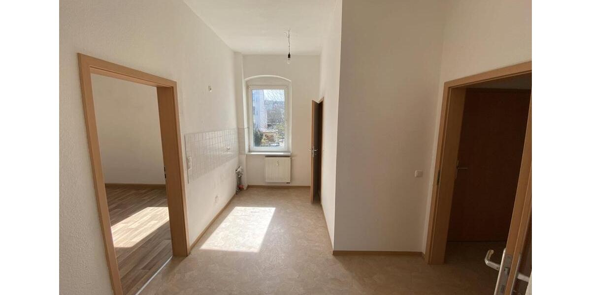 Etagenwohnung Riesa Neuweida - 4 Zimmer, 107 m&sup2;, 550&euro; | Angebot:26635368