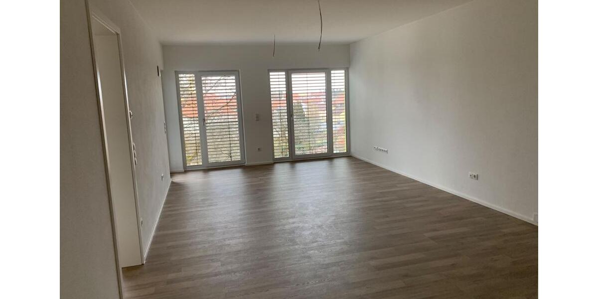 Dachgeschoßwohnung Neukirchen vorm Wald - 2 Zimmer, 54 m&sup2;, 540&euro; | Angebot:25220521