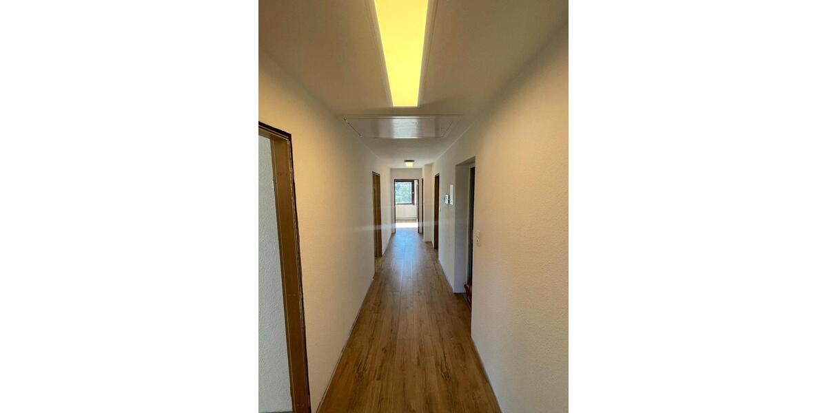 Dachgeschoßwohnung Bad Gandersheim - 4 Zimmer, 85 m&sup2;, 620&euro; | Angebot:26398893