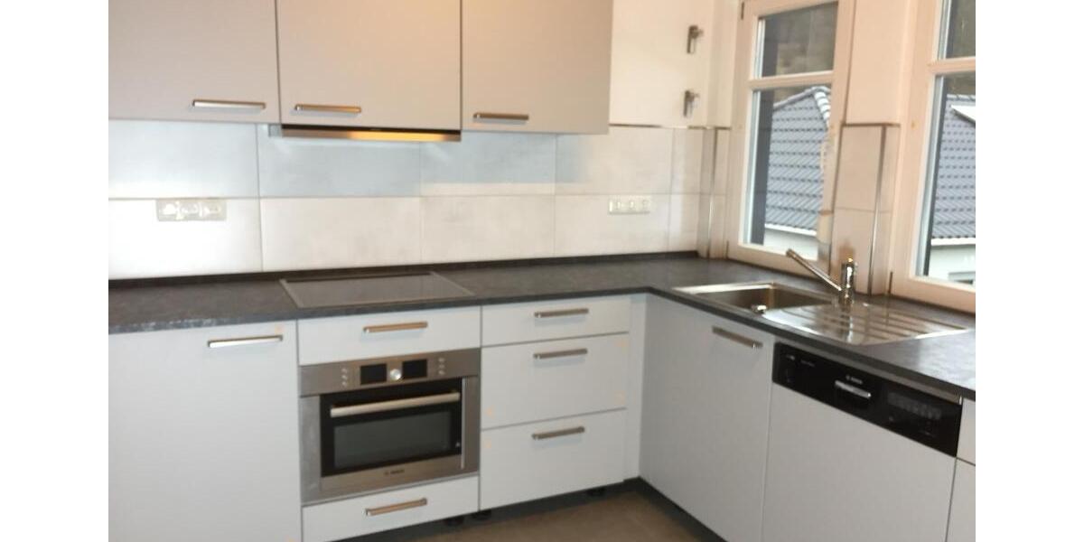 Dachgeschoßwohnung Suhl - 2.5 Zimmer, 60 m&sup2;, 516&euro; | Angebot:26059998