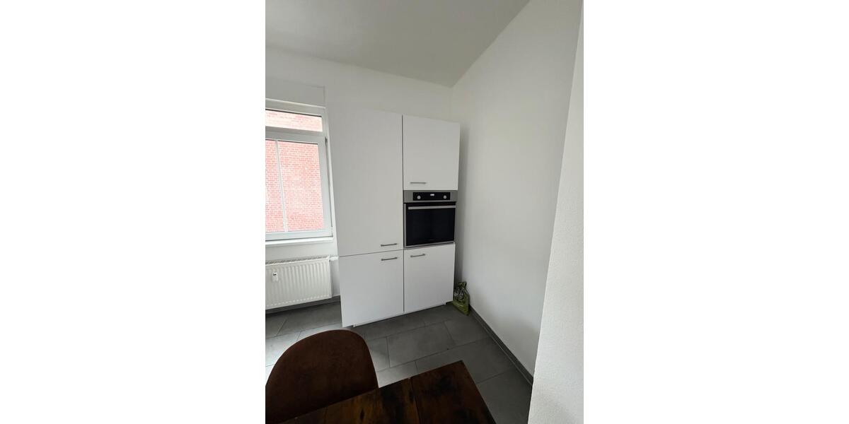 Wohnen auf Zeit Ludwigsburg - 12 Zimmer, 96 m&sup2;, 500&euro; | Angebot:25100812