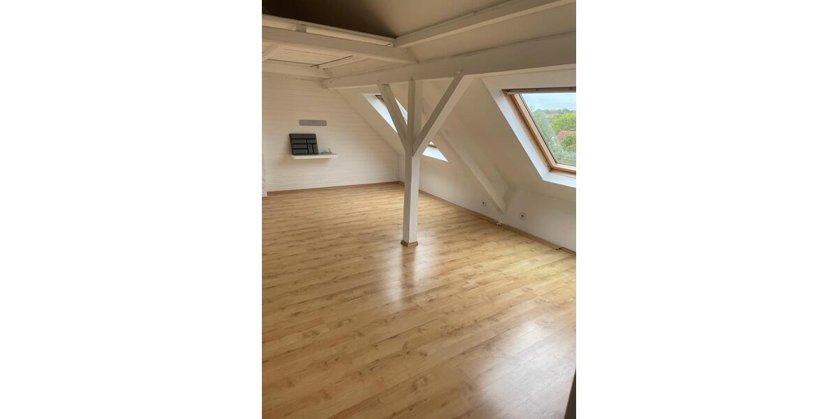 Dachgeschoßwohnung Osnabrück - 2 Zimmer, 74 m&sup2;, 835&euro; | Angebot:26415893
