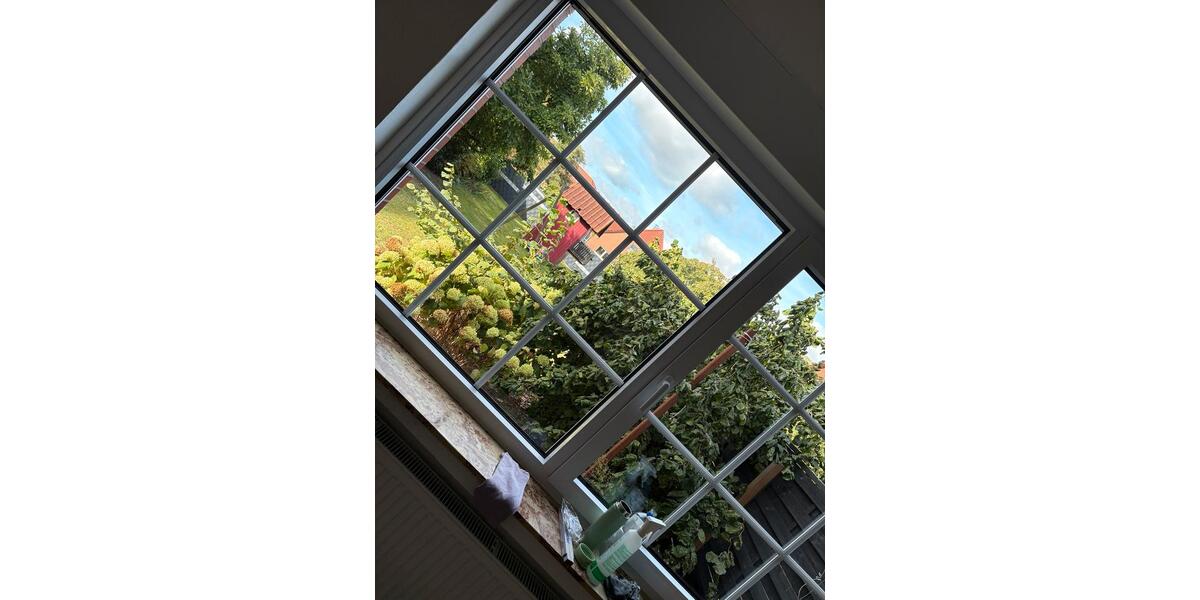 Dachgeschoßwohnung Nienburg (Weser) - 5 Zimmer, 140 m&sup2;, 1.300&euro; | Angebot:25219986