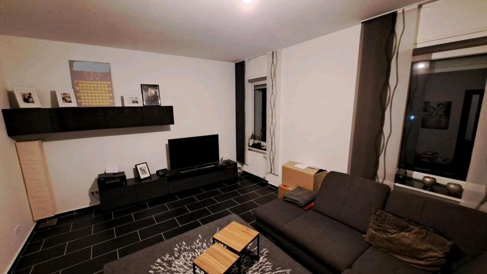 Etagenwohnung Sundern (Sauerland) - 4 Zimmer, 130 m&sup2;, 1.050&euro; | Angebot:25051475