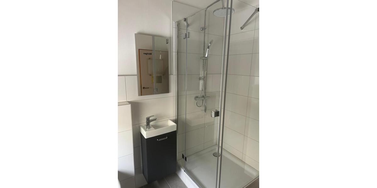 Etagenwohnung Kösching - 6 Zimmer, 160 m&sup2;, 510&euro; | Angebot:25933604