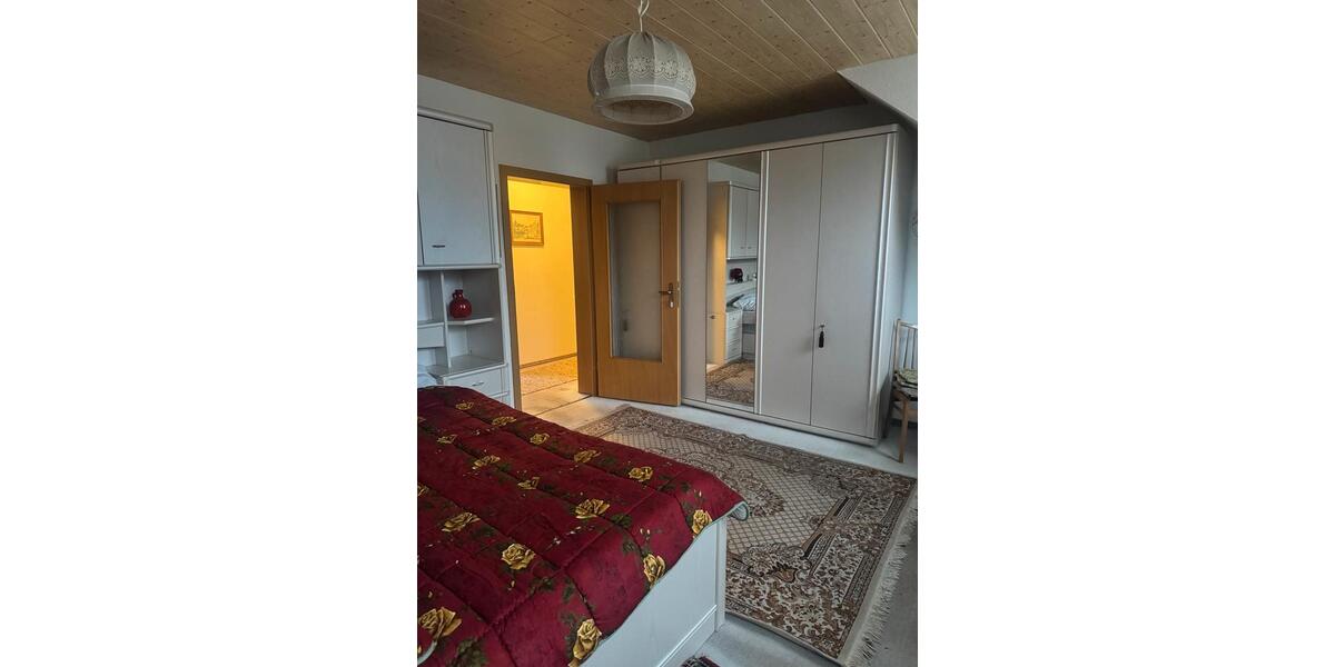 Dachgeschoßwohnung Issigau - 3 Zimmer, 95 m&sup2;, 650&euro; | Angebot:25935704