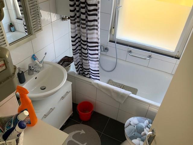 Etagenwohnung Duisburg Huckingen - 3 Zimmer, 58 m&sup2;, 619&euro; | Angebot:26427133