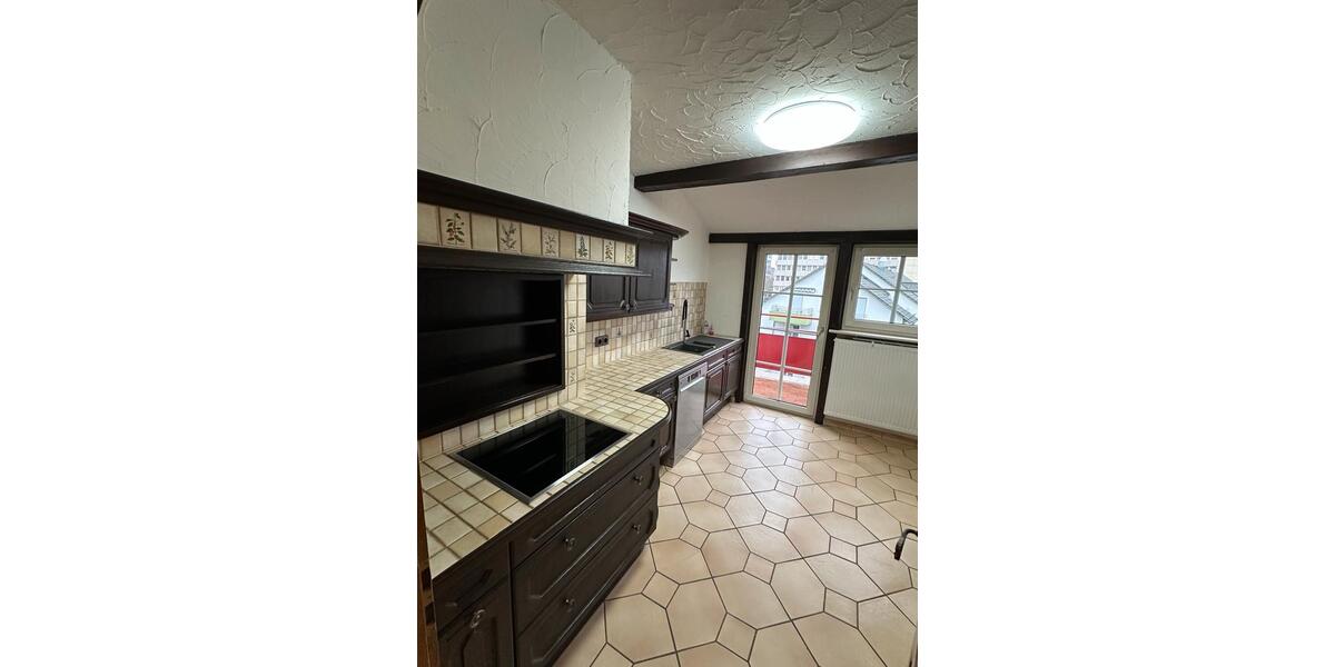 Maisonettenwohnung Saarbrücken Neue Bremm - 4 Zimmer, 125 m&sup2;, 1.100&euro; | Angebot:25804536