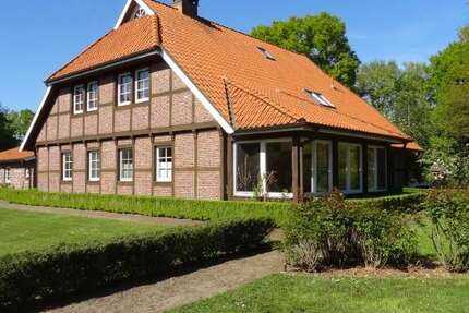 Wohnung zum Mieten in Westerstede 1.100 € 170 m² 4 zimmer