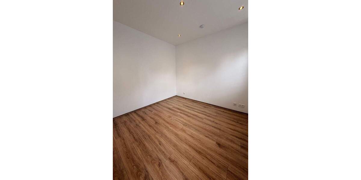 Etagenwohnung Kordel - 3 Zimmer, 92 m&sup2;, 775&euro; | Angebot:26218015