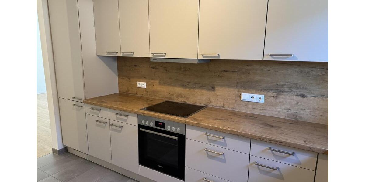 Etagenwohnung Albersdorf - 3 Zimmer, 94 m&sup2;, 1.162&euro; | Angebot:26289025
