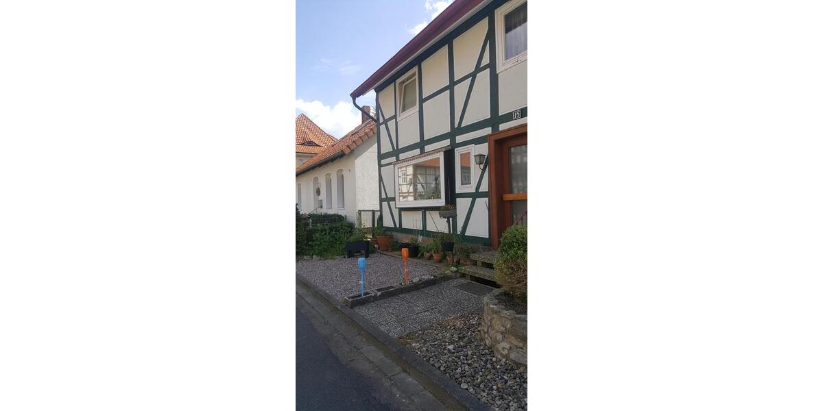 Etagenwohnung Holle - 6 Zimmer, 124 m&sup2;, 780&euro; | Angebot:26263281