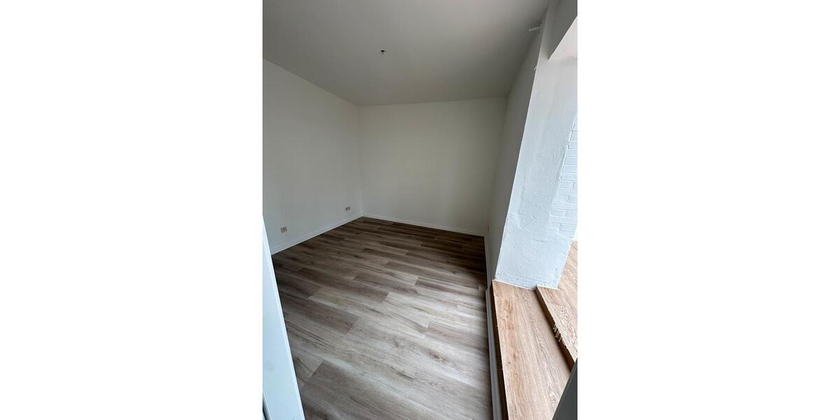 Erdgeschoßwohnung Henstedt-Ulzburg Ulzburg - 3 Zimmer, 67 m&sup2;, 1.300&euro; | Angebot:26695334