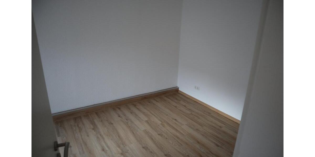 Dachgeschoßwohnung Thale - 5 Zimmer, 100 m&sup2;, 600&euro; | Angebot:25055379