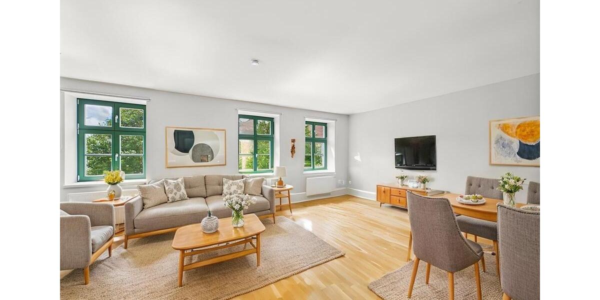 Etagenwohnung Mittenwalde - 3 Zimmer, 121 m&sup2;, 1.636&euro; | Angebot:26648349